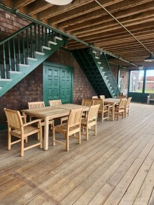 Harvest Dining Set at Tennis Hall Of Fame